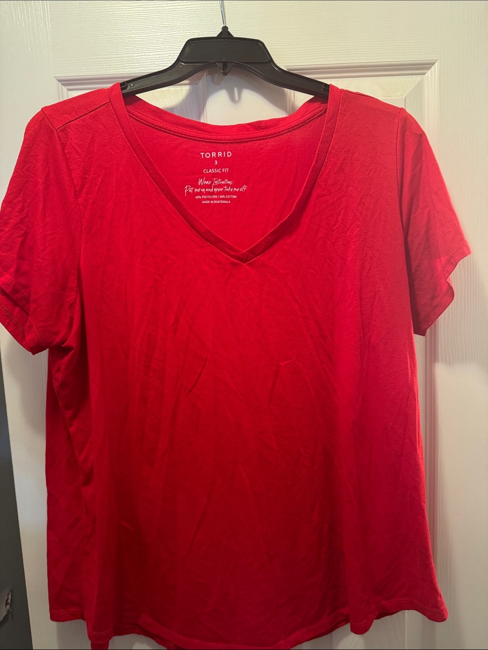 torrid Red Classic V-Neck Short Sleeve Tee
